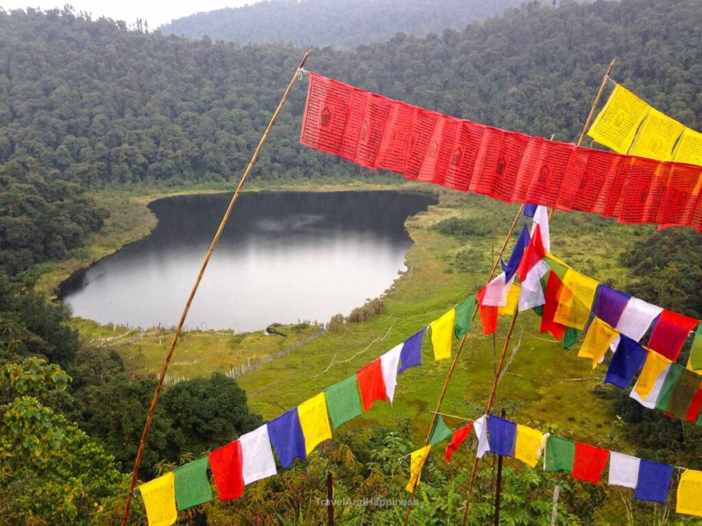 Khecheopalri Lake